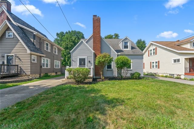 242 Oakley Avenue, Boardman, OH 44512