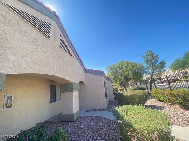 7885 West Flamingo Road 1050, Las Vegas, NV 89147