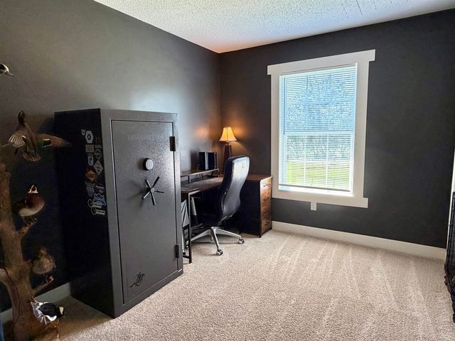 185 Scenic Ave, Campobello, SC 29322