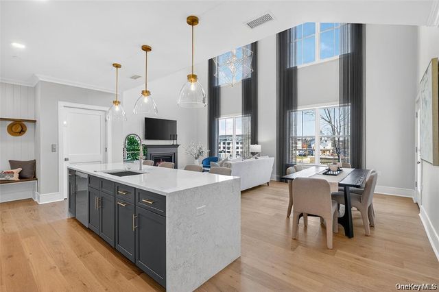 1820 Soundview Court, Yorktown Heights, NY 10598