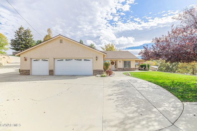 19812 Breeze Place, Tehachapi, CA 93561