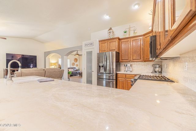 19812 Breeze Place, Tehachapi, CA 93561