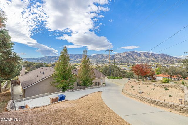 19812 Breeze Place, Tehachapi, CA 93561