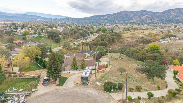 19812 Breeze Place, Tehachapi, CA 93561