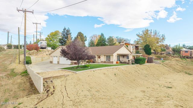 19812 Breeze Place, Tehachapi, CA 93561