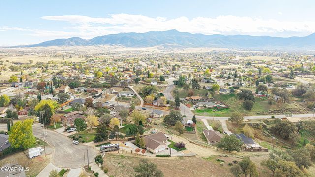 19812 Breeze Place, Tehachapi, CA 93561