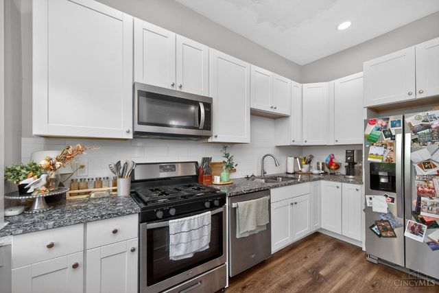 964 Windsor Street, Cincinnati, OH 45206