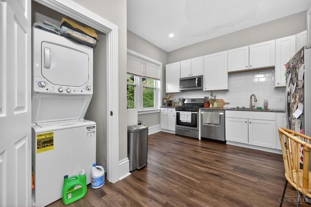 964 Windsor Street, Cincinnati, OH 45206