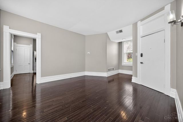 964 Windsor Street, Cincinnati, OH 45206