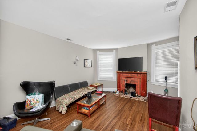 964 Windsor Street, Cincinnati, OH 45206