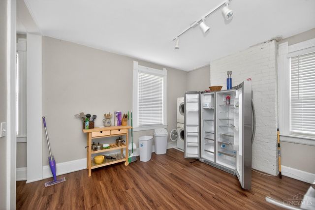 964 Windsor Street, Cincinnati, OH 45206