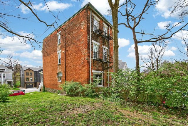 964 Windsor Street, Cincinnati, OH 45206