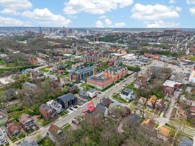 964 Windsor Street, Cincinnati, OH 45206