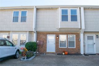 2302 Catamaran CT, Virginia Beach, VA 23451
