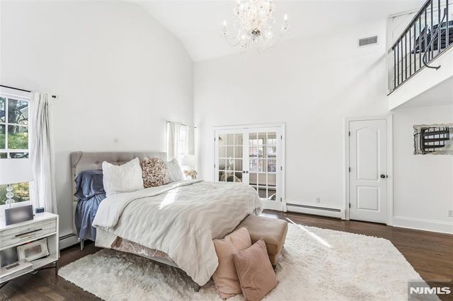 27 Pine Hill Road, Old Tappan, NJ 07675