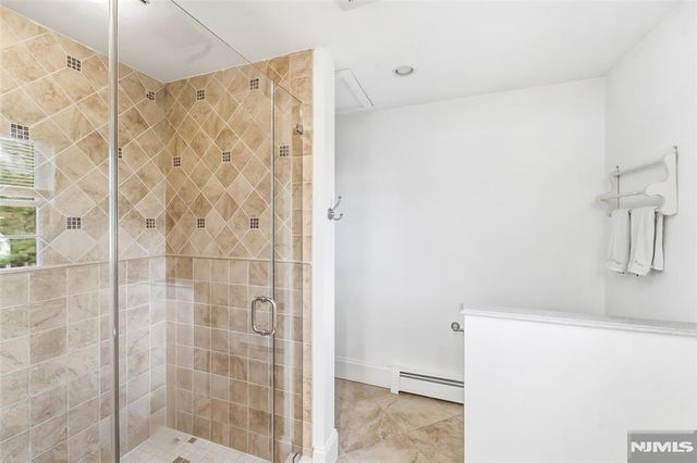 27 Pine Hill Road, Old Tappan, NJ 07675
