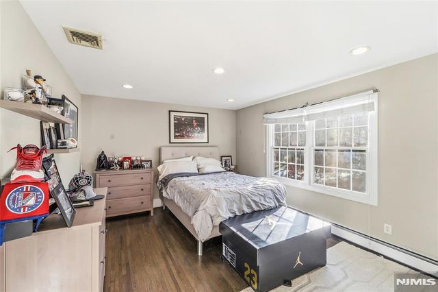 27 Pine Hill Road, Old Tappan, NJ 07675