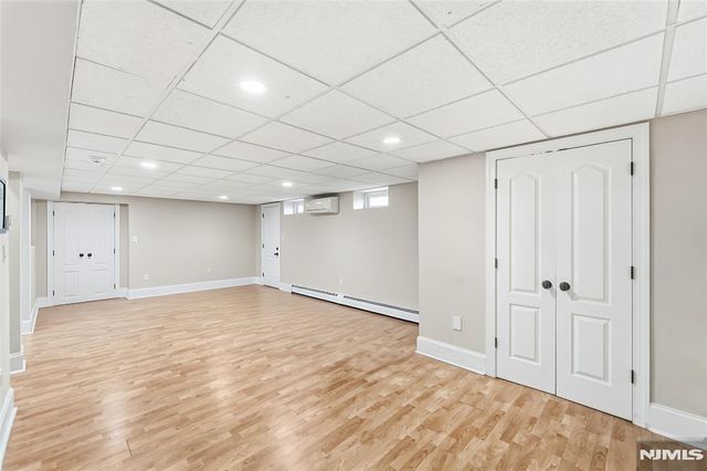 27 Pine Hill Road, Old Tappan, NJ 07675
