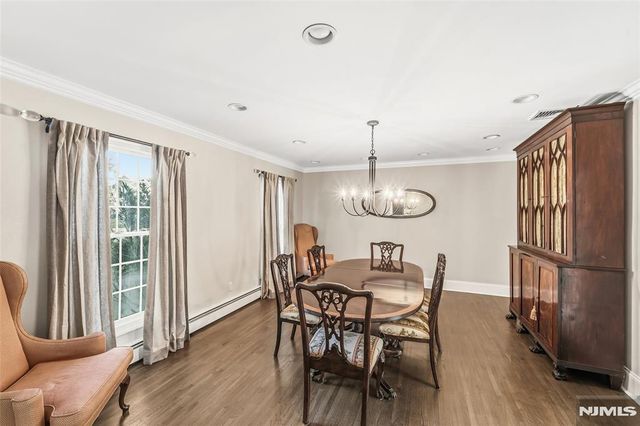 27 Pine Hill Road, Old Tappan, NJ 07675