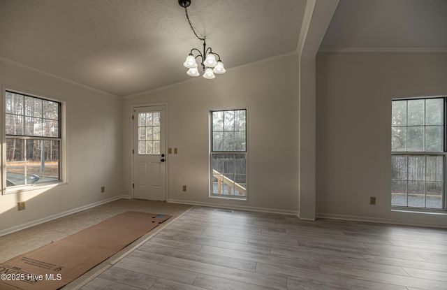 142 Pine Valley Lane, West End, NC 27376