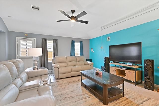 714 Calm Court, Rosharon, TX 77583