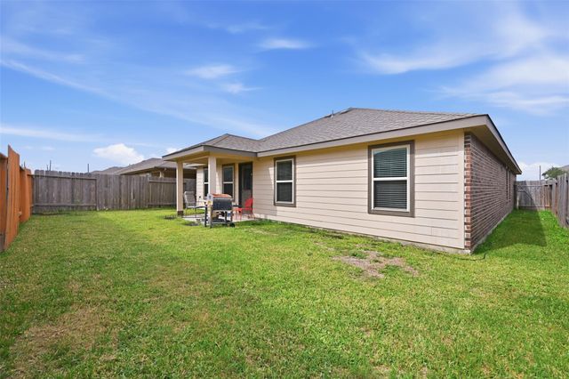 714 Calm Court, Rosharon, TX 77583