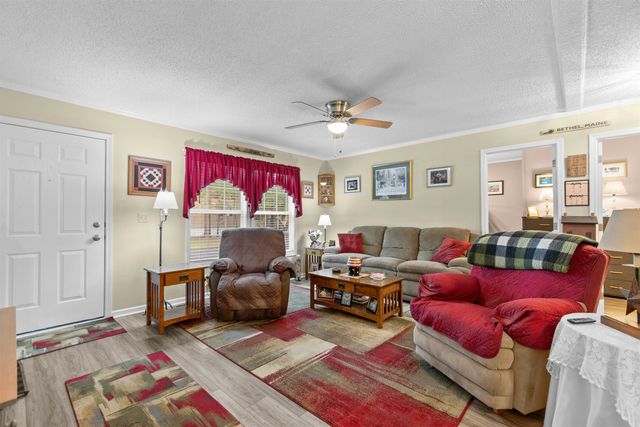 978 Jamestown Rd., Conway, SC 29526