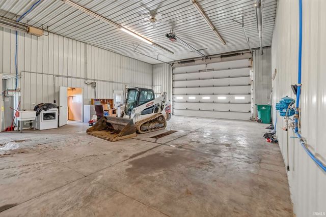 7823 E 750 N, Ossian, IN 46777