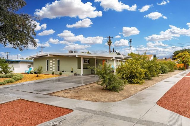 1335 Campus Avenue, Redlands, CA 92374
