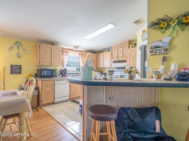 35080 DUCK POND Court, Callahan, FL 32011