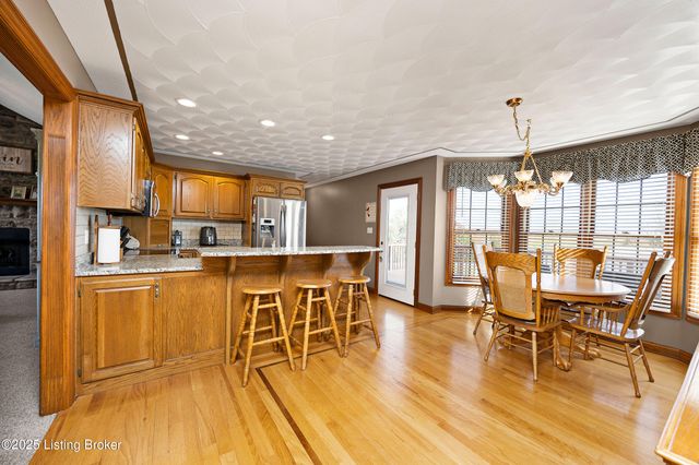 260 Durbin Ln, Coxs Creek, KY 40013