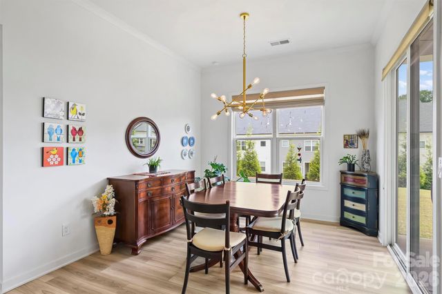 8044 Brookbank Drive, Charlotte, NC 28269