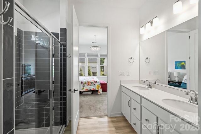8044 Brookbank Drive, Charlotte, NC 28269