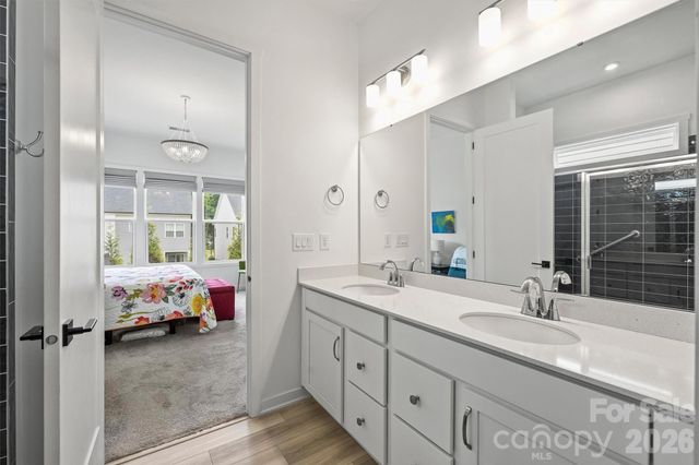 8044 Brookbank Drive, Charlotte, NC 28269