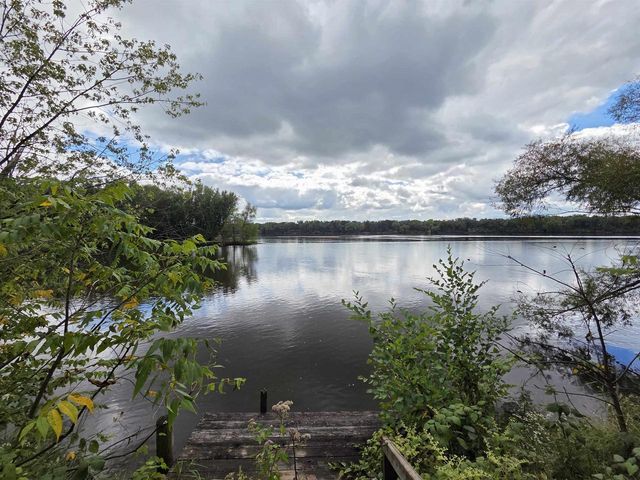 20343 Effigy Mounds Lane, Muscoda, WI 53573