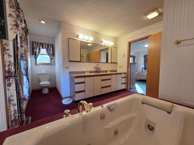 20343 Effigy Mounds Lane, Muscoda, WI 53573