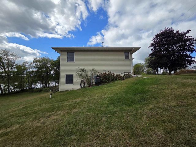 20343 Effigy Mounds Lane, Muscoda, WI 53573