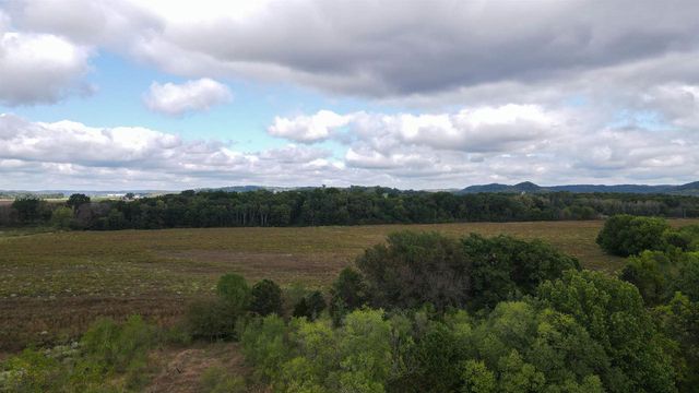 20343 Effigy Mounds Lane, Muscoda, WI 53573
