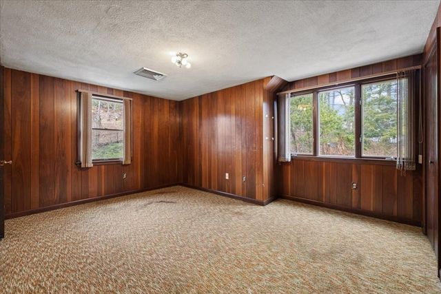 6 Pheasant Hill St, Westwood, MA 02090