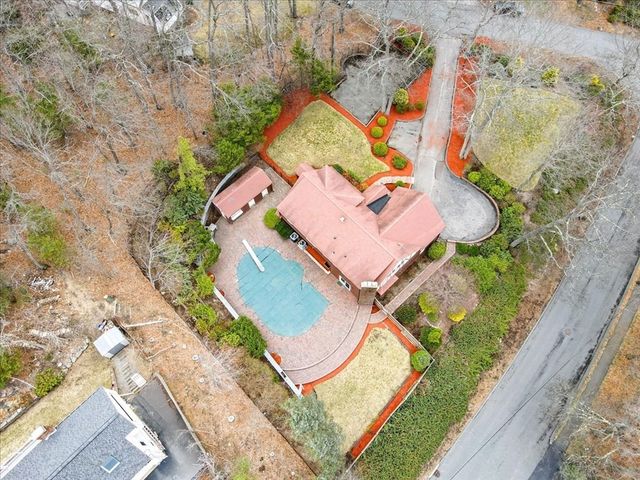 6 Pheasant Hill St, Westwood, MA 02090