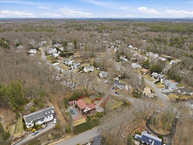 6 Pheasant Hill St, Westwood, MA 02090