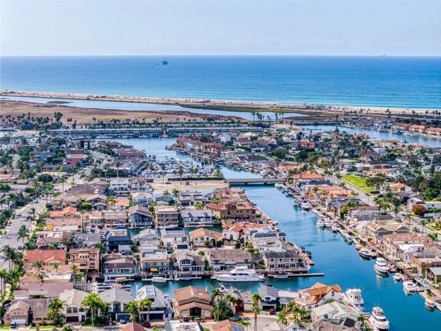 4061 Figaro, Huntington Beach, CA 92649