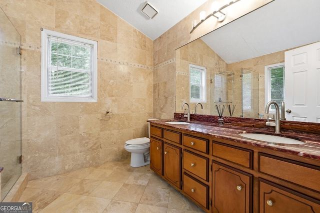 1645 Chase Ridge Lane, Lawrenceville, GA 30043