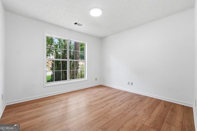 1645 Chase Ridge Lane, Lawrenceville, GA 30043