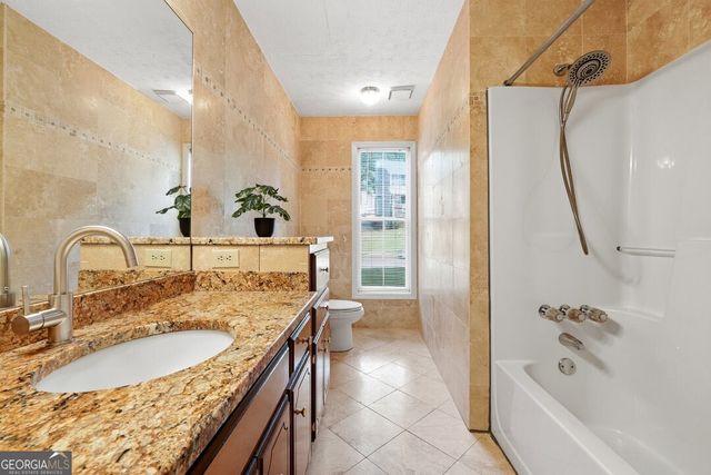 1645 Chase Ridge Lane, Lawrenceville, GA 30043
