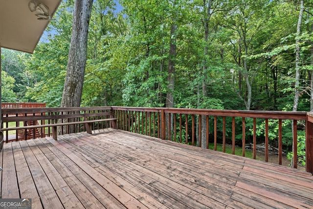 1645 Chase Ridge Lane, Lawrenceville, GA 30043