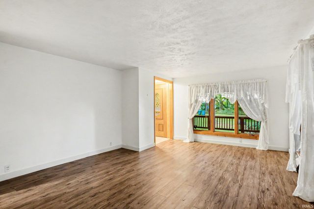 26727 Parkview Avenue, Elkhart, IN 46514