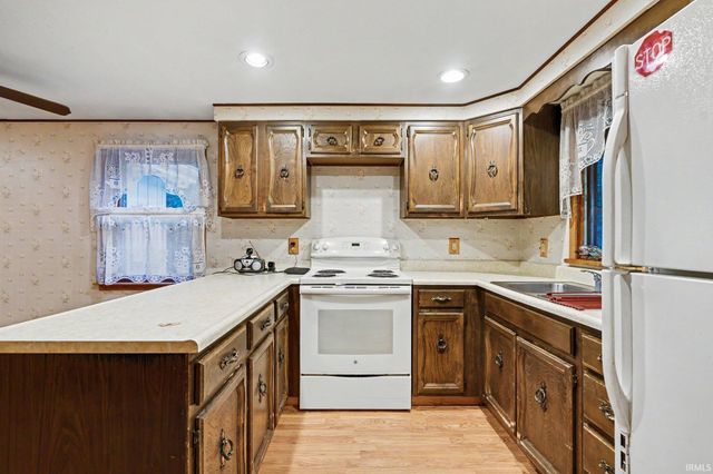 26727 Parkview Avenue, Elkhart, IN 46514
