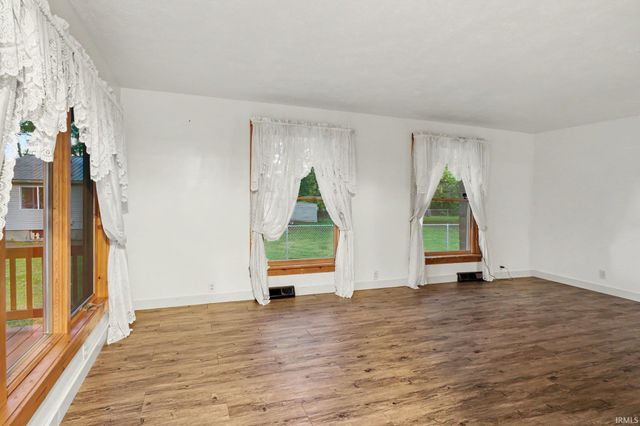 26727 Parkview Avenue, Elkhart, IN 46514