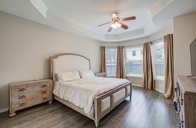 26427 Sagewood Forest Drive, Katy, TX 77494